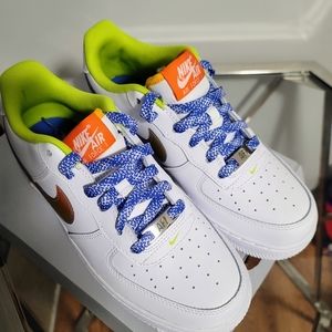 NIKE AIR FORCE 1